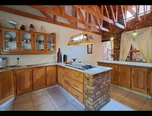 3 BEDROOM HOUSE FOR SALE IN MULBARTON